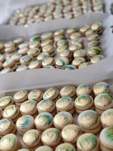 Load image into Gallery viewer, Traditional French Macarons
